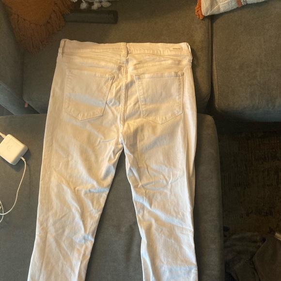 Sneak Peek NWOT White Ripped Mid Rise Jeans - Picture 6 of 6